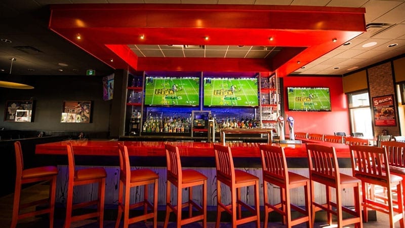 Opening a Sports Bar in 2021: What You Need to Consider