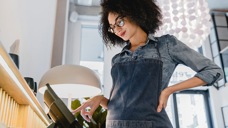 Top Trends in the Restaurant Industry: What St. Louis Wings Franchisees Need to Know