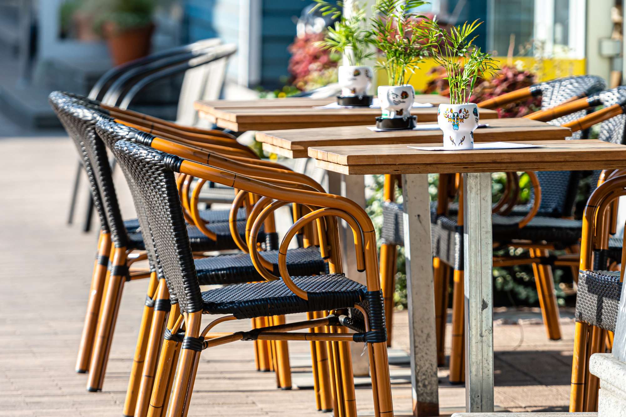 Hot Tips To Create The Ultimate Patio Experience For Your Restaurant Franchise