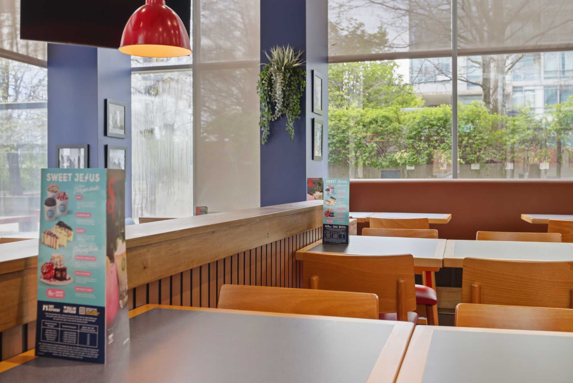 Brand Growth Story: Why St. Louis Bar & Grill Continues to Expand Across Canada