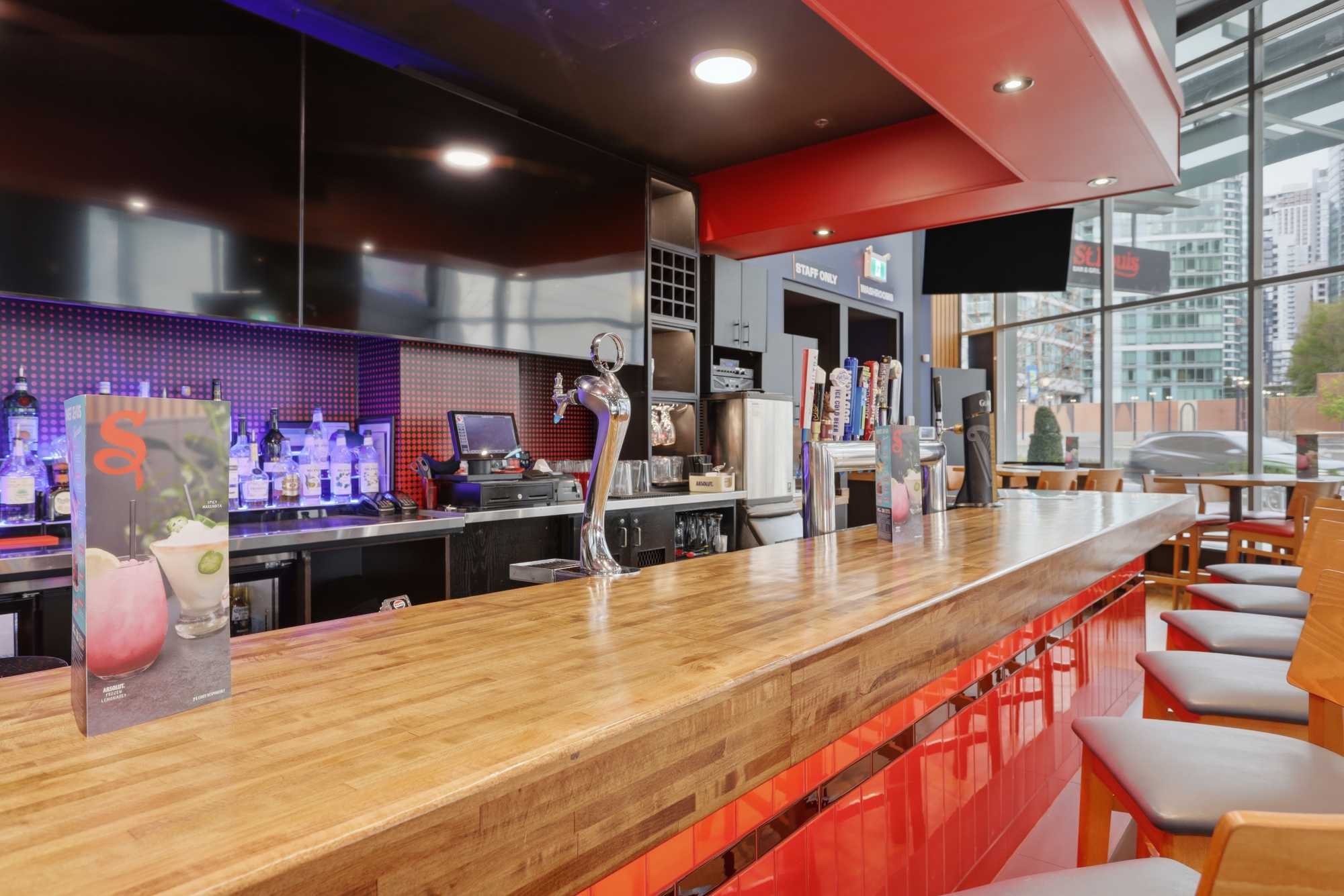 St. Louis Bar & Grill’s Winning Franchise Model