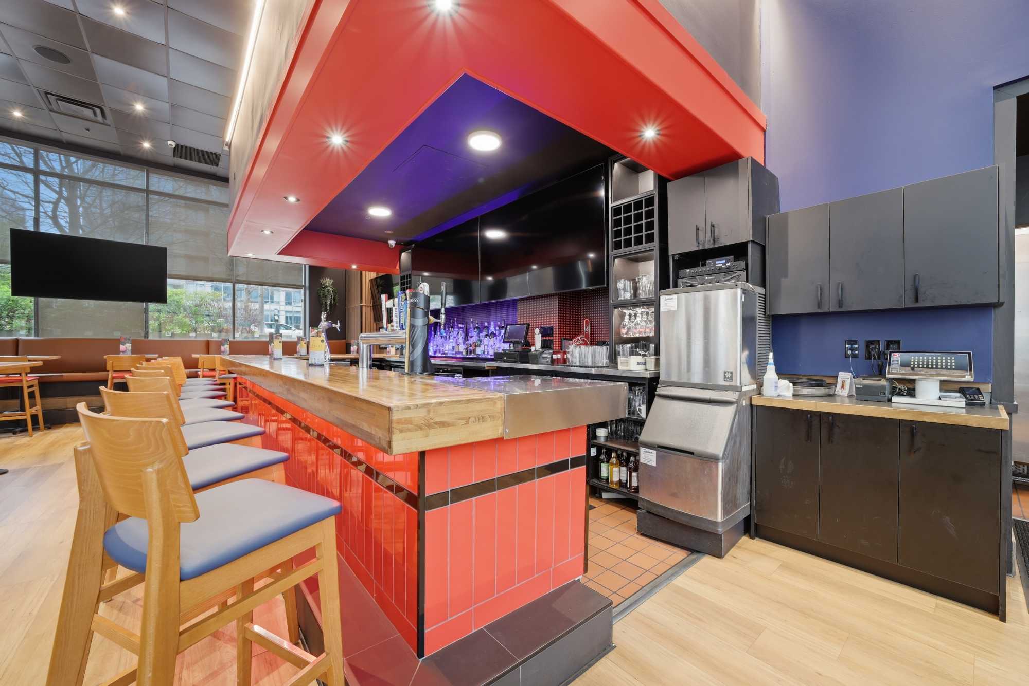 Exploring Restaurant Franchises Available in Canada: Your Guide to Franchising Opportunities
